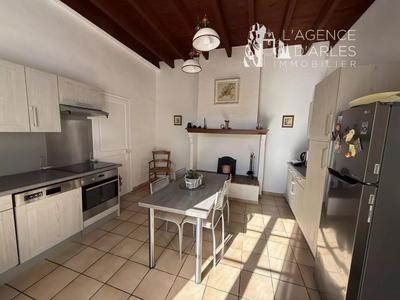 Mas - 160 m² - 5 pièces