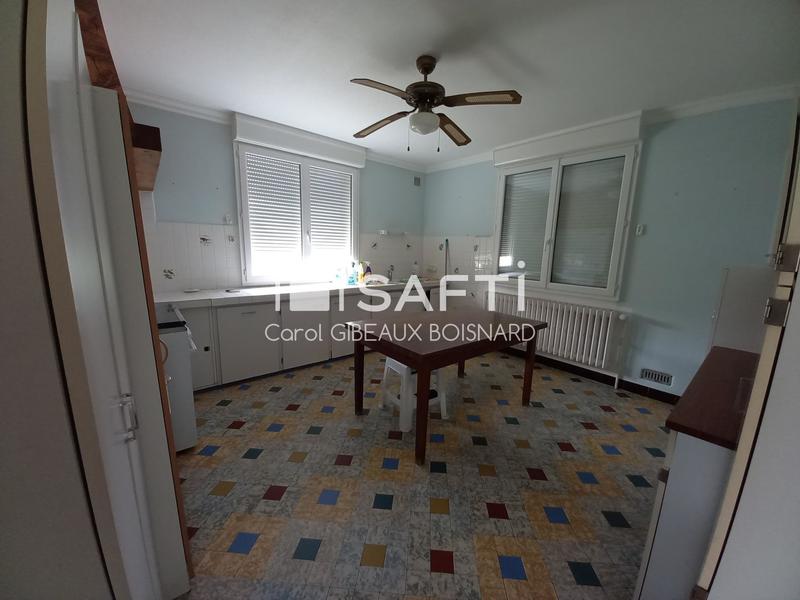 Maison - 200 m² - 9 pièces