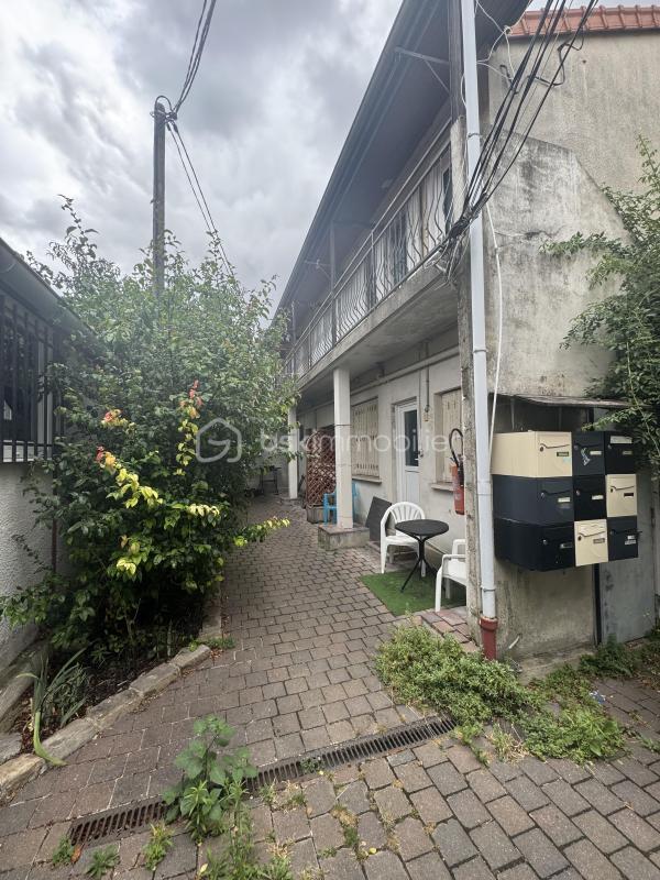 Studio - 19 m² - 1 pièce