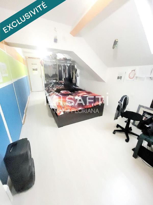 Appartement - 140 m² - 5 pièces