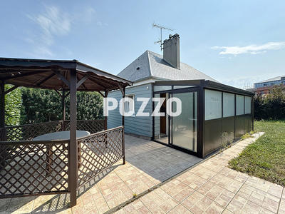 Maison - 90 m² - 6 pièces