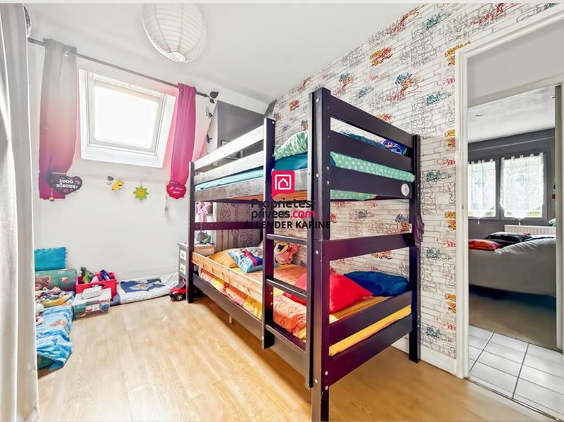 Maison - 145 m² - 7 pièces