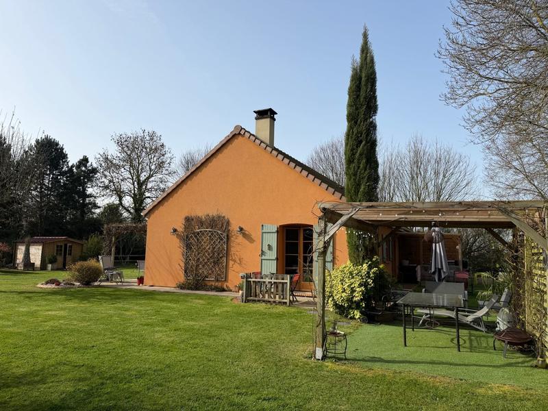 Maison - 110 m² - 5 pièces