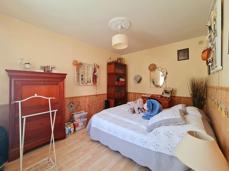 Maison - 92 m² - 4 pièces