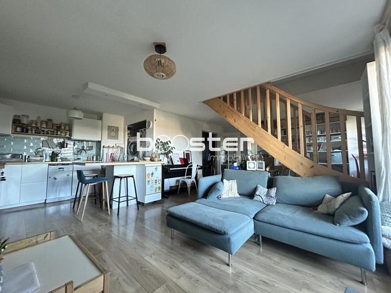 Appartement ancien - 82 m² - 3 pièces