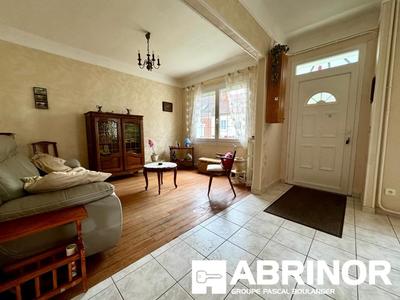 Maison - 76 m² - 5 pièces