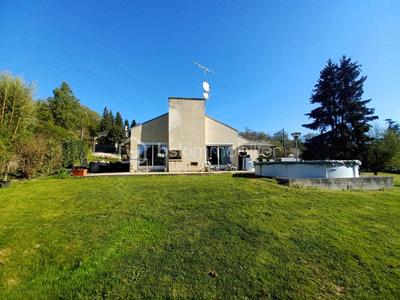 Maison - 134 m² - 5 pièces