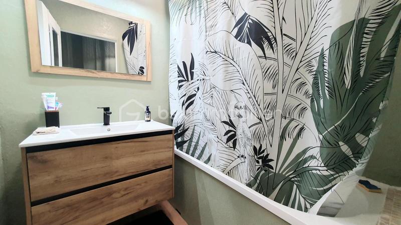 Appartement - 77 m² - 4 pièces