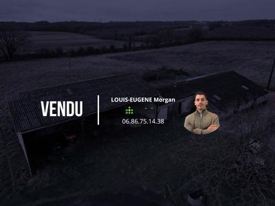 Maison - 593 m² - 10 pièces