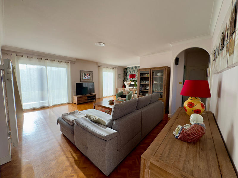 Maison - 106 m² - 5 pièces