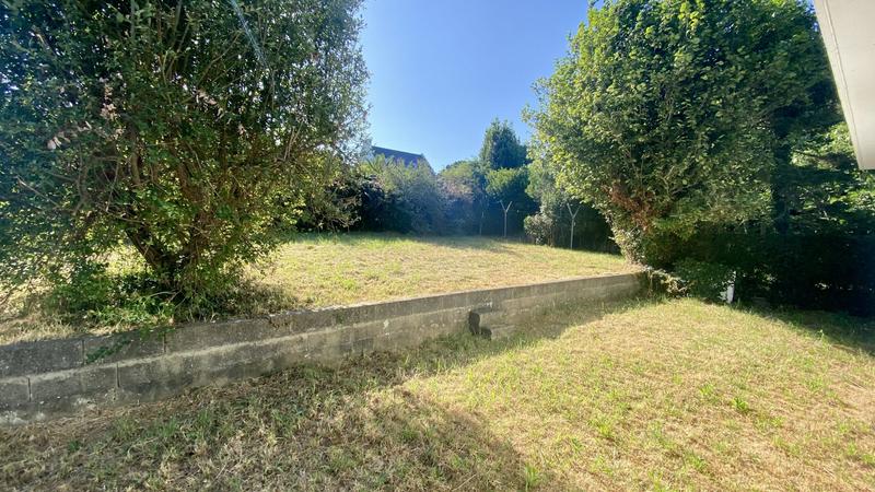 Maison traditionnelle - 135 m² - 8 pièces