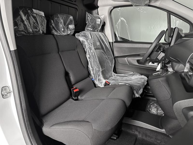 Citroën Berlingo Van Xl 950kg 3pl Bluehdi 130ch -35% Neuf Eat8 s&amp;S Rallongé Utilitaire Carplay Regul