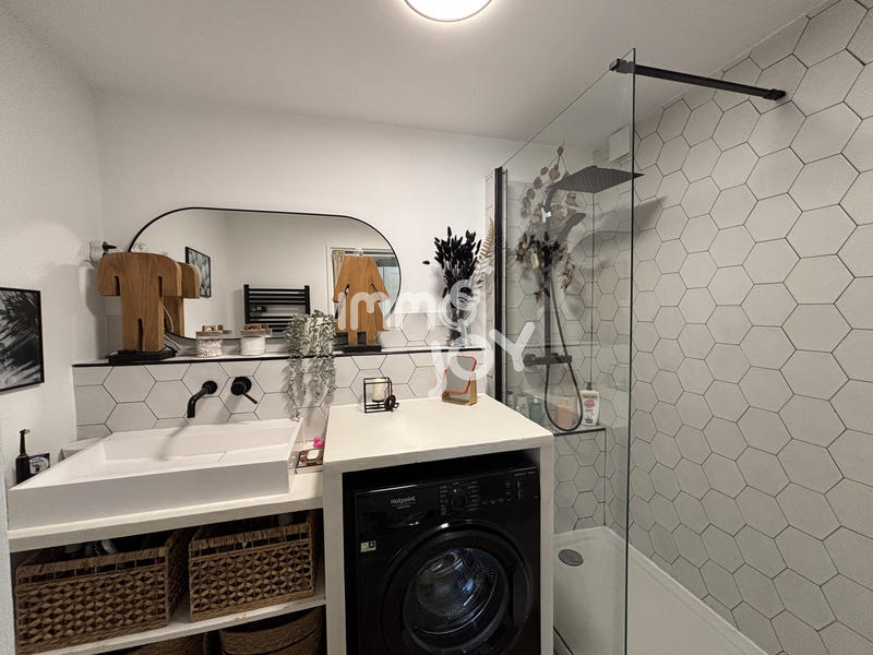 Appartement - 70 m² - 3 pièces