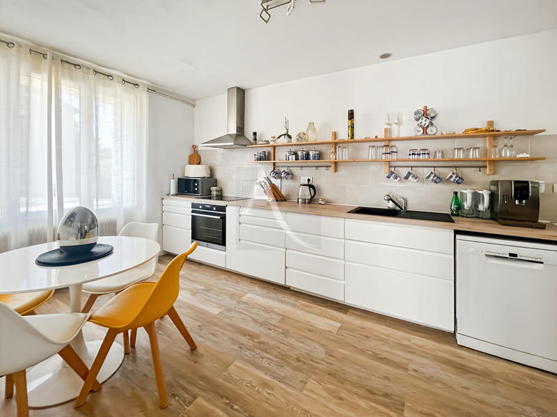 Maison - 120 m² - 6 pièces