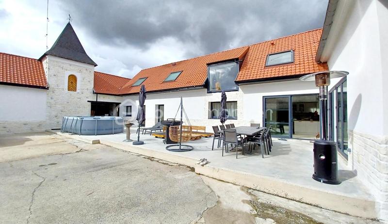 Fermette - 230 m² - 7 pièces