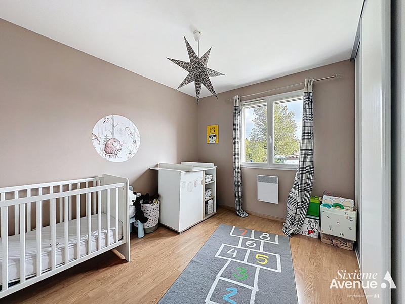 Maison - 95 m² - 5 pièces