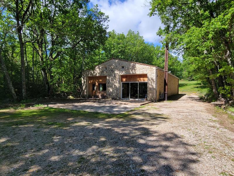 Maison - 500 m² - 17 pièces