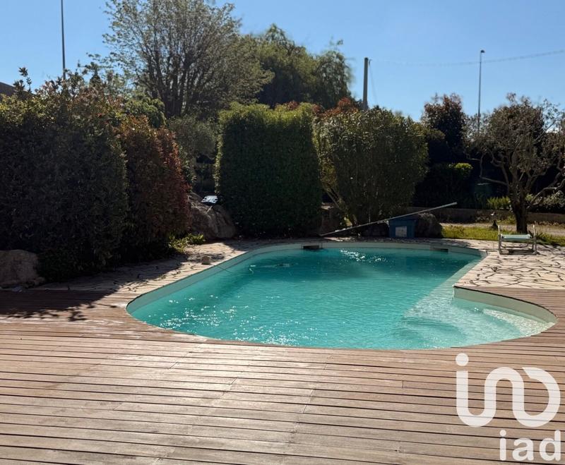 Maison - 163 m² - 6 pièces