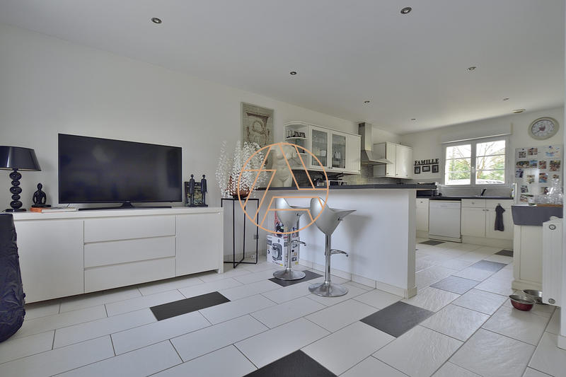 Maison - 147 m² - 7 pièces