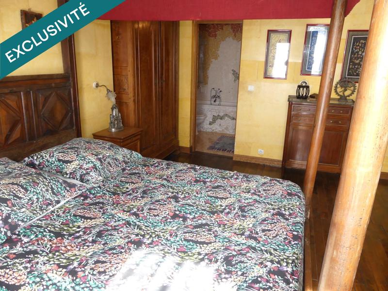 Maison - 363 m² - 10 pièces