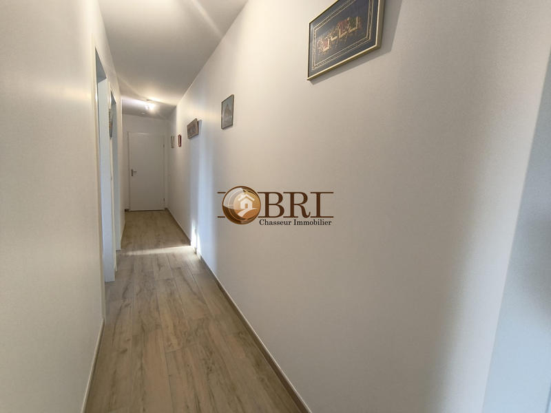 Maison - 94 m² - 4 pièces