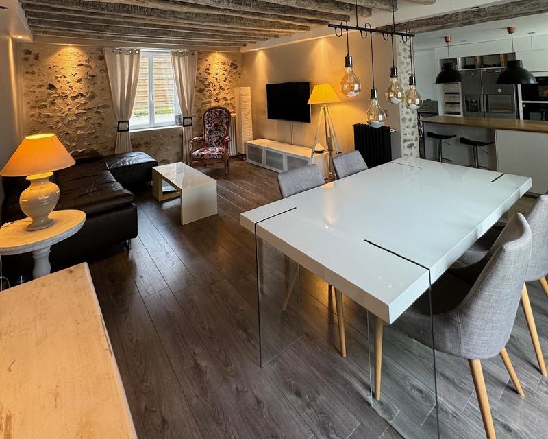 Maison - 152 m² - 7 pièces