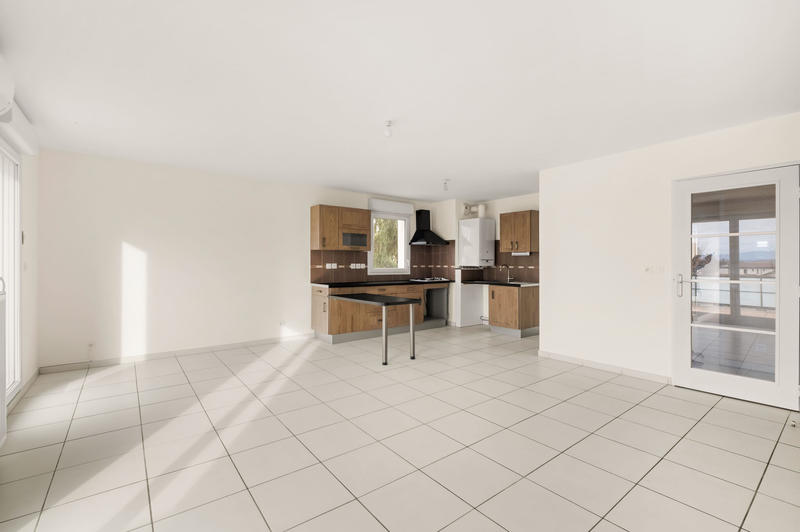 Appartement - 86 m² - 4 pièces