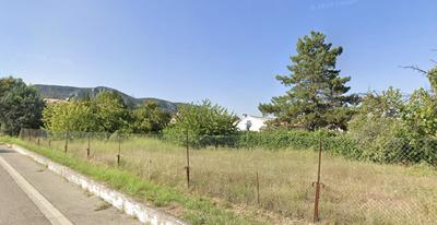 Terrain constructible - 600 m²