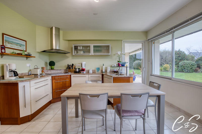 Maison ancienne - 208 m² - 6 pièces