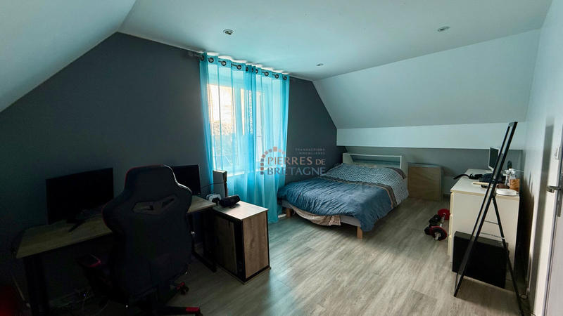 Maison - 136 m² - 7 pièces