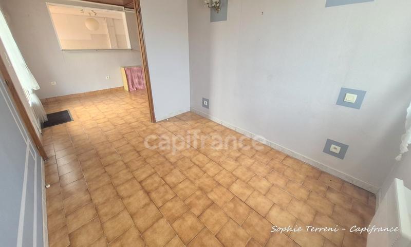 Maison - 157 m² - 8 pièces