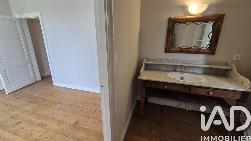 Maison - 280 m² - 9 pièces