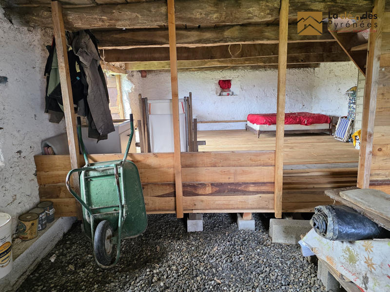 Maison ancienne - 90 m² - 2 pièces