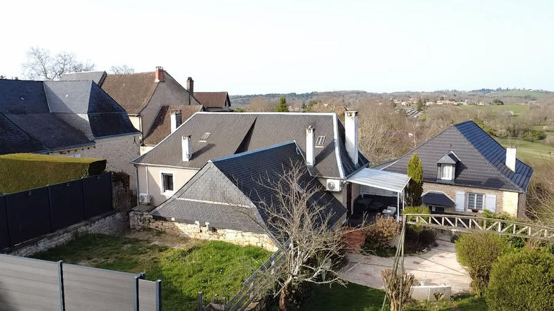 Maison - 106 m² - 5 pièces