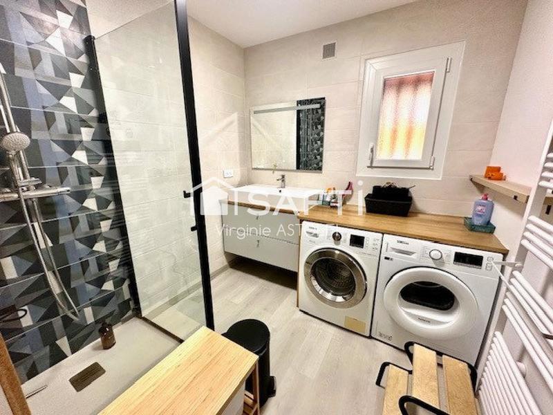 Maison - 180 m² - 7 pièces