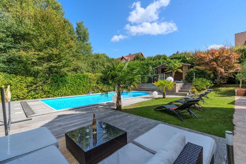 Maison - 158 m² - 6 pièces