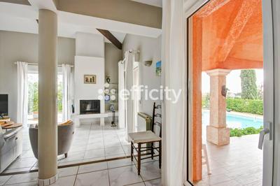 Maison - 145 m² - 6 pièces