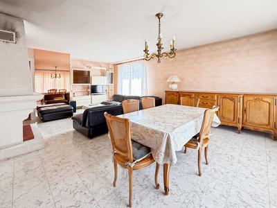 Maison - 102 m² - 4 pièces