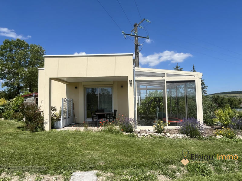 Maison - 316 m² - 8 pièces