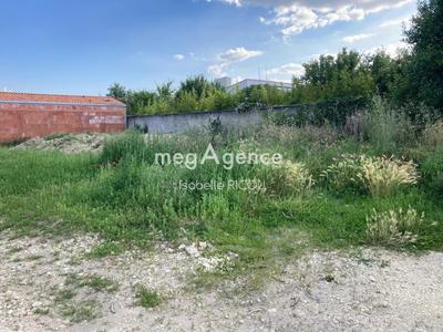 Terrain constructible - 425 m²