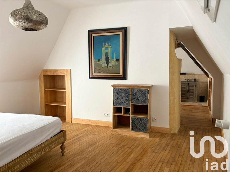 Maison - 180 m² - 5 pièces