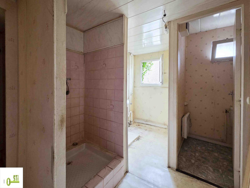 Immeuble - 93 m² - 4 pièces