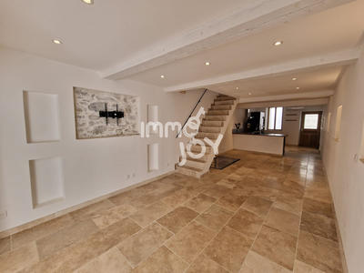 Maison - 95 m² - 4 pièces