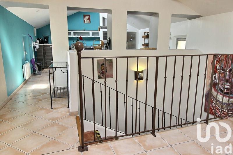 Appartement - 94 m² - 3 pièces