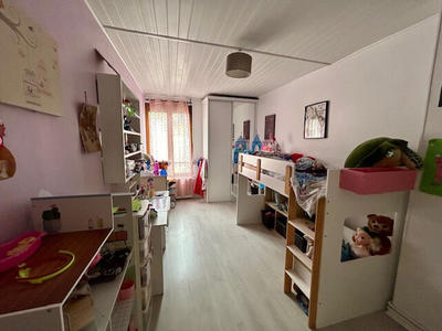 Appartement - 101 m² - 5 pièces