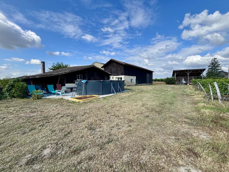 Maison en pierre - 200 m² - 6 pièces