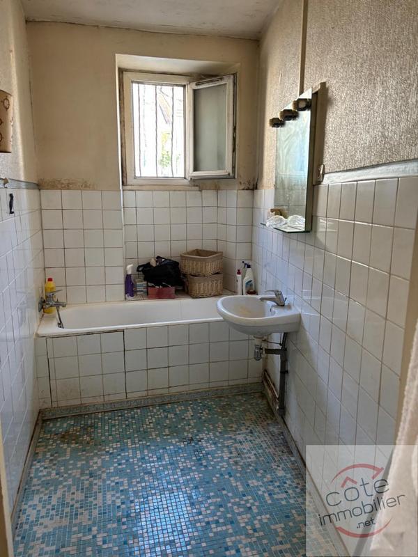 Maison - 70 m² - 3 pièces