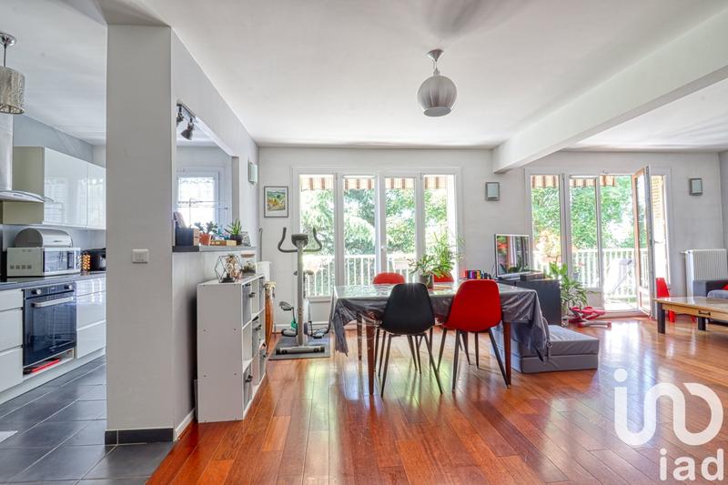 Appartement - 89 m² - 5 pièces