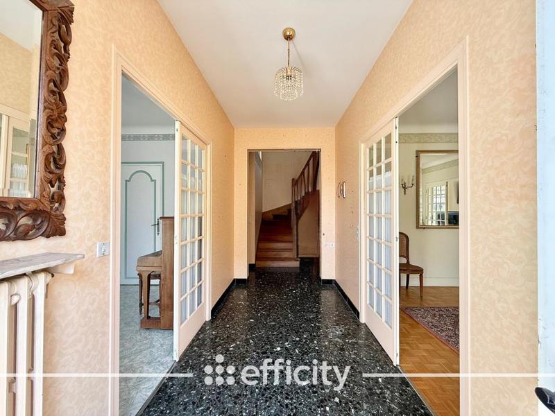 Maison - 145 m² - 7 pièces