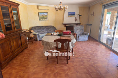 Maison - 200 m² - 8 pièces